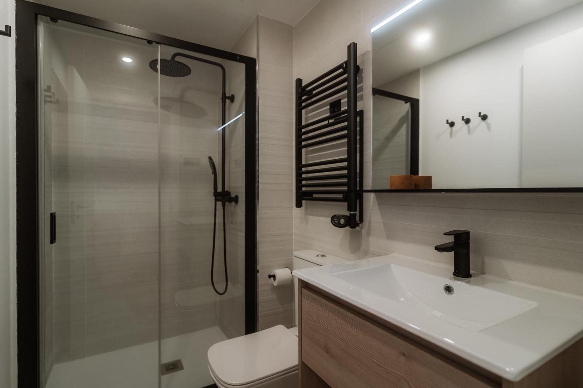 Via Monte By Olala Homes *